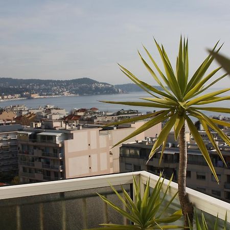 Апартаменты Le Baie Des Anges Ницца Номер фото